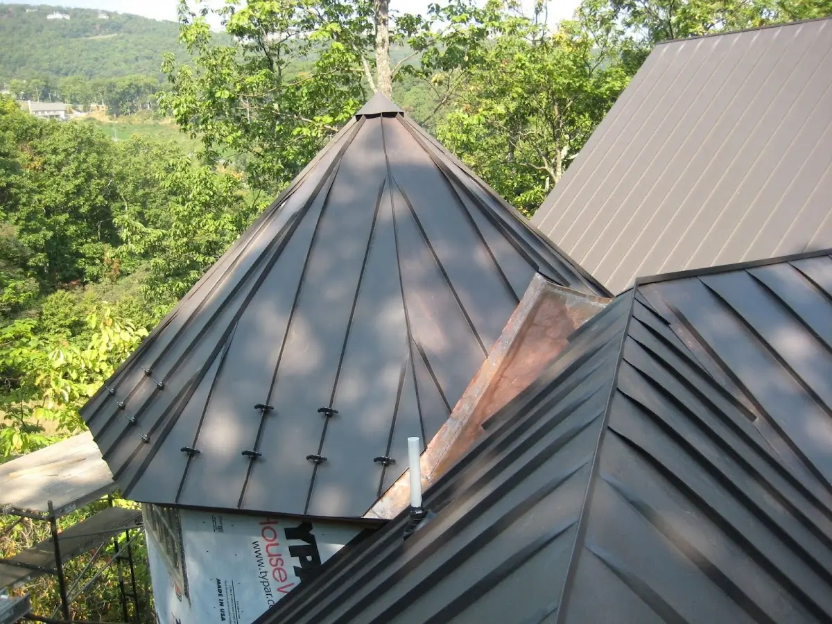 Professional Roof Tarp Installation by Craftsman Roofing in Fulton